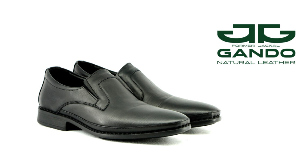 کفش پولاریس ساده بی بند مشکی