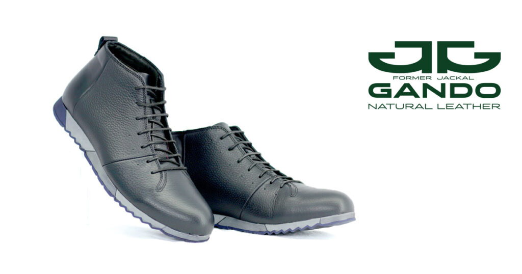 کفش کد 230 بوت شبرو مشکی